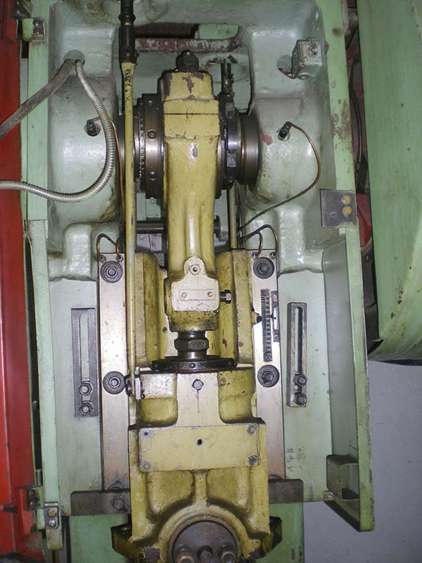 Фото однокривошипного пресса КД2126Е